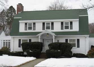 Dutch Colonial in Shawsheen Village