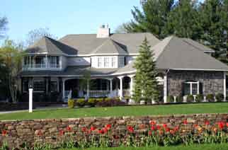 Neo-Victorian house on Salem Street