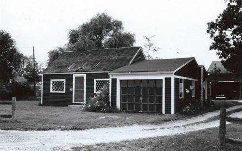 Country Store 1975 - on River Rd. moved to High Plain Rd.