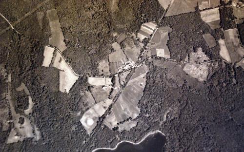 1952 Aerial detail of High Plain Rd. - Haggett's Pond