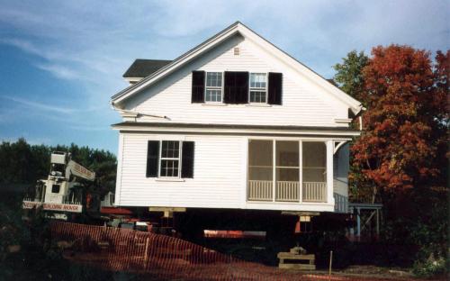1924 House move Oct. 2001 former front facade